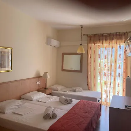 Saronis 3* Epidaurus